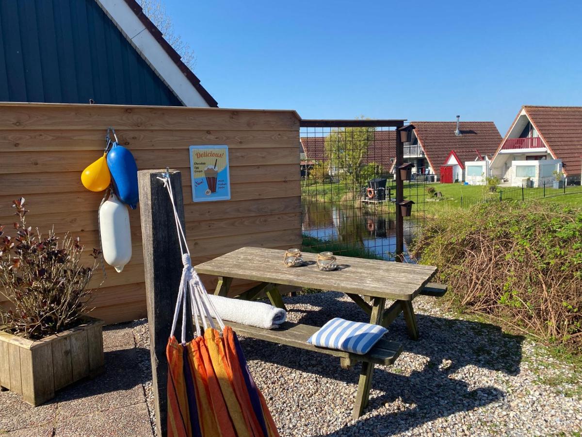 De Lauwersmeer Vogel Mit Eingezaeuntem Garten Anjum Extérieur photo