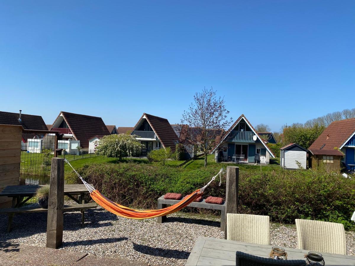 De Lauwersmeer Vogel Mit Eingezaeuntem Garten Anjum Extérieur photo